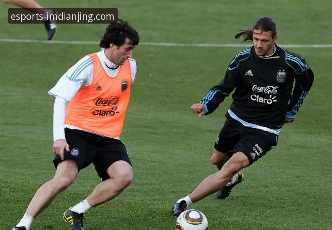 im电竞娱乐安卓版下载不了怎么办 帕尼切利重伤无缘世界杯:对阿根廷战术体系与球迷观赛体验的深度分析